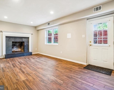 13171 Putnam Circle - Photo Thumbnail 15
