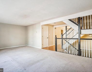 13171 Putnam Circle - Photo Thumbnail 7