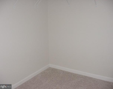 171 College Drive - Photo Thumbnail 12
