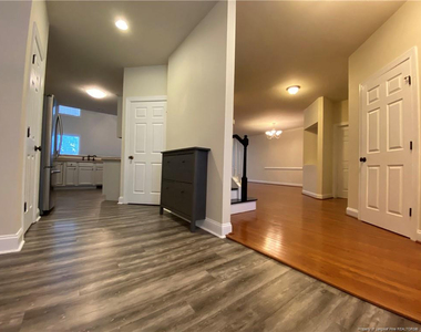 63 Hawk Ridge Drive - Photo Thumbnail 7