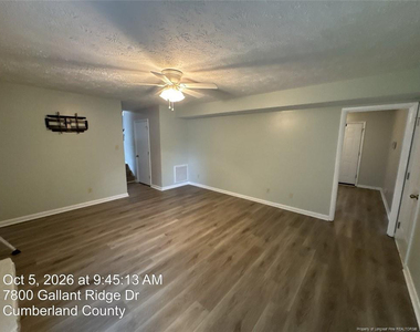 7800 Gallant Ridge Drive - Photo Thumbnail 10
