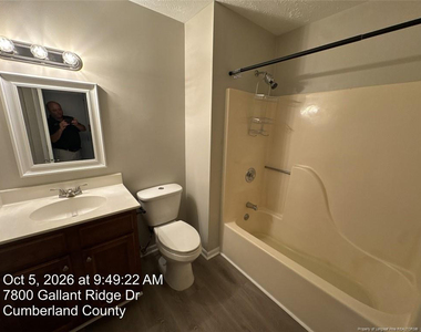 7800 Gallant Ridge Drive - Photo Thumbnail 21