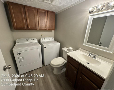 7800 Gallant Ridge Drive - Photo Thumbnail 11