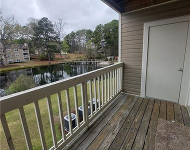 661 Bartons Landing Place - Photo Thumbnail 8