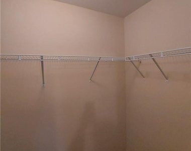 661 Bartons Landing Place - Photo Thumbnail 17