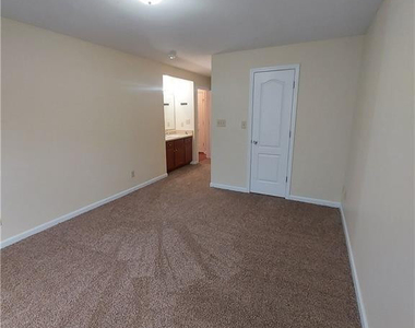 661 Bartons Landing Place - Photo Thumbnail 22