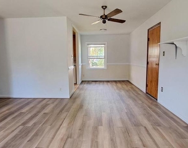 815 S Cypress Court - Photo Thumbnail 8