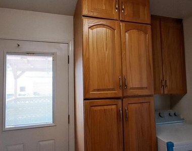 815 S Cypress Court - Photo Thumbnail 29