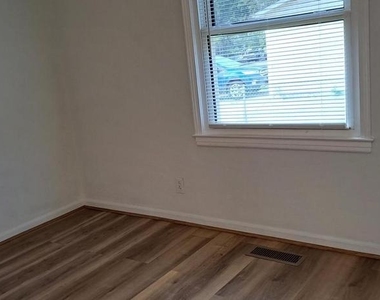 815 S Cypress Court - Photo Thumbnail 64