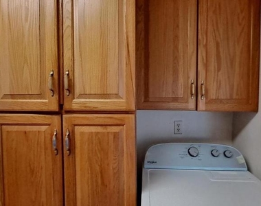815 S Cypress Court - Photo Thumbnail 31
