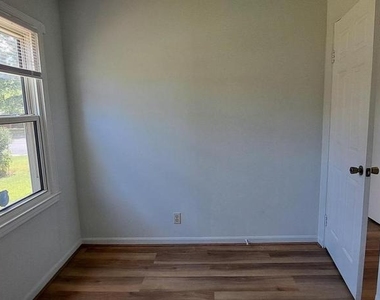 815 S Cypress Court - Photo Thumbnail 47