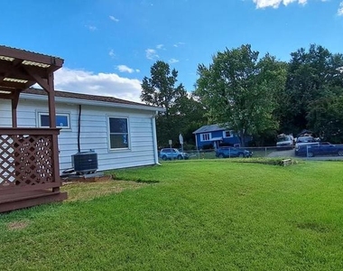815 S Cypress Court - Photo Thumbnail 85