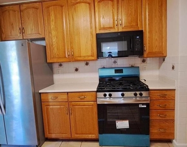 815 S Cypress Court - Photo Thumbnail 24