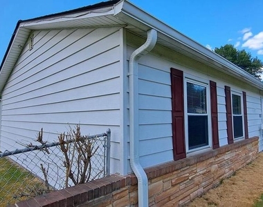 815 S Cypress Court - Photo Thumbnail 91