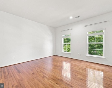 42717 Explorer Drive - Photo Thumbnail 27