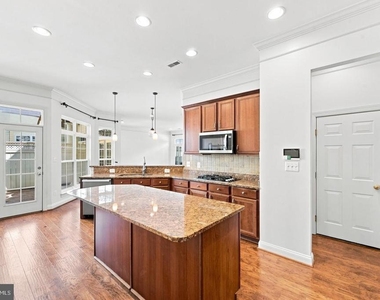 42717 Explorer Drive - Photo Thumbnail 21