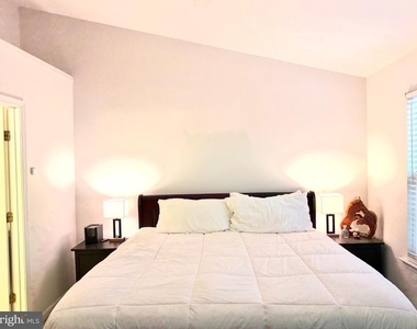 21830 Elkins Terrace - Photo Thumbnail 10