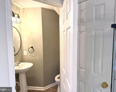21830 Elkins Terrace - Photo Thumbnail 7