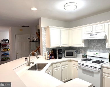 21830 Elkins Terrace - Photo Thumbnail 6