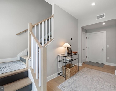 43442 Croson Lane - Photo Thumbnail 3