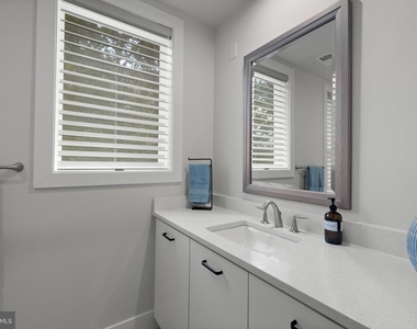 43442 Croson Lane - Photo Thumbnail 52