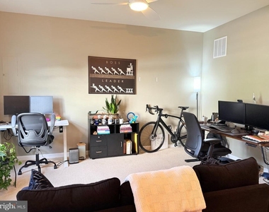 42455 Malachite Terrace - Photo Thumbnail 7