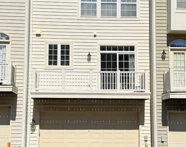 42455 Malachite Terrace - Photo Thumbnail 11