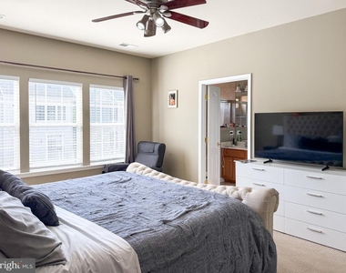 42455 Malachite Terrace - Photo Thumbnail 4