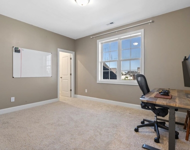 217 Tumbling River Drive - Photo Thumbnail 32