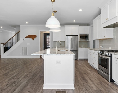 217 Tumbling River Drive - Photo Thumbnail 20