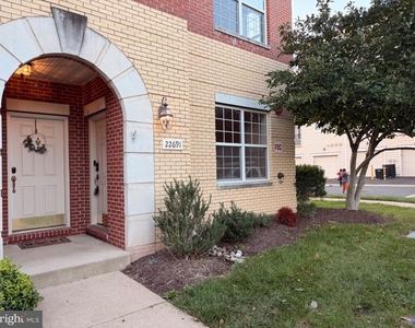 22691 Verde Gate Terrace - Photo Thumbnail 1