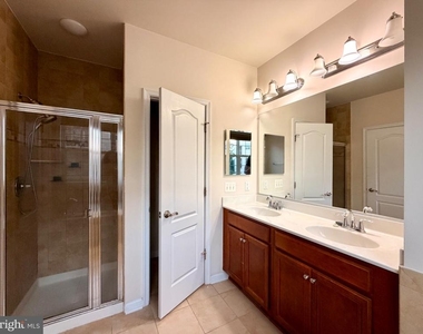 22691 Verde Gate Terrace - Photo Thumbnail 34