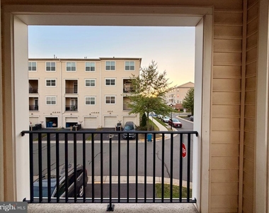22691 Verde Gate Terrace - Photo Thumbnail 36