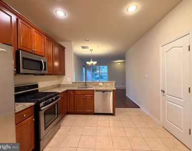 22691 Verde Gate Terrace - Photo Thumbnail 7