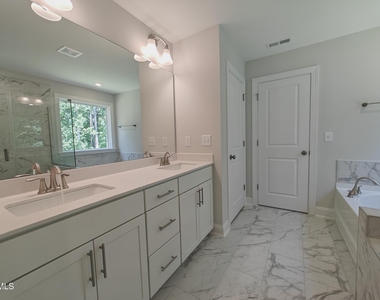 1730 Alpine Summer Lane - Photo Thumbnail 16