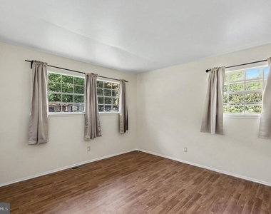 4435 Willow Tree Lane - Photo Thumbnail 13