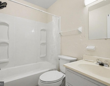 4435 Willow Tree Lane - Photo Thumbnail 19