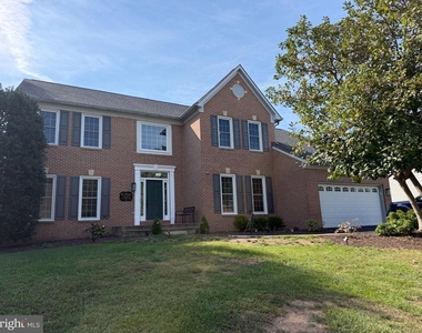 8312 Ivy Green Road - Photo Thumbnail 1
