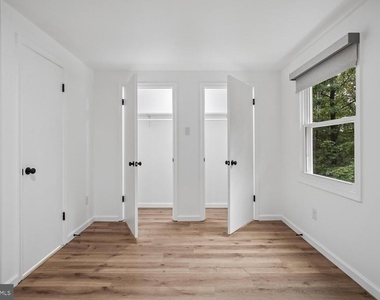 6606 Birchleigh Way - Photo Thumbnail 25