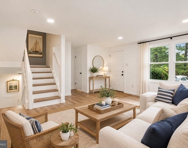 6606 Birchleigh Way - Photo Thumbnail 2