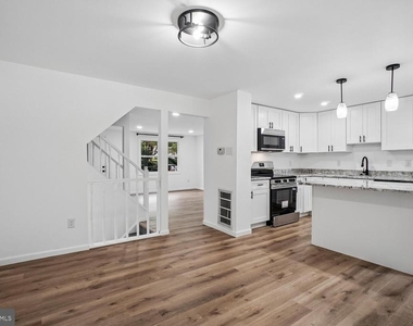 6606 Birchleigh Way - Photo Thumbnail 17