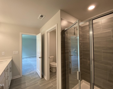 193 Tumbling Rock Way - Photo Thumbnail 29