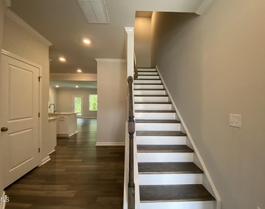 193 Tumbling Rock Way - Photo Thumbnail 3