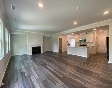 193 Tumbling Rock Way - Photo Thumbnail 13