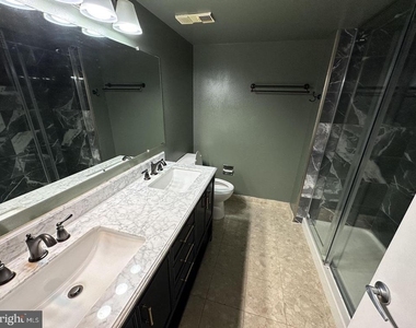 3709 S George Mason Drive - Photo Thumbnail 23