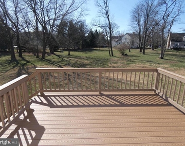 8205 Bell Lane - Photo Thumbnail 28