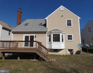 8205 Bell Lane - Photo Thumbnail 30