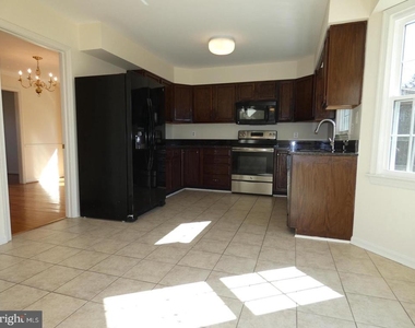 8205 Bell Lane - Photo Thumbnail 2