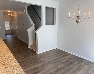 170 River Dell Townes Avenue - Photo Thumbnail 3