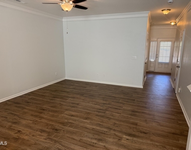 170 River Dell Townes Avenue - Photo Thumbnail 4